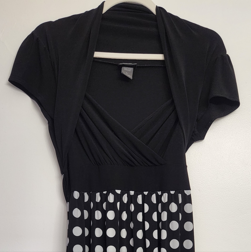 Short sleeve dress